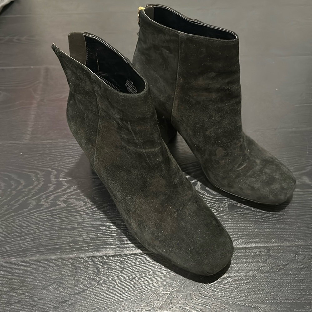 Nine West black boots
